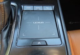 2019 Lexus UX 200 - Image 14