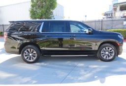 2024 Chevrolet Suburban LT - Image 6