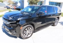 2024 Chevrolet Suburban LT - Image 2