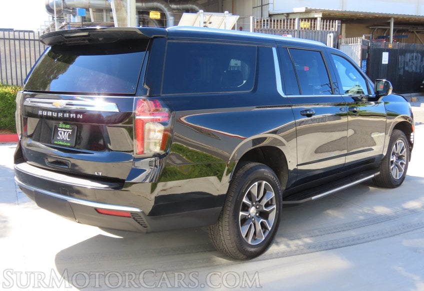 2024 Chevrolet Suburban LT - Image 8