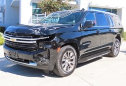 2024 Chevrolet Suburban LT - Image 4