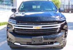 2024 Chevrolet Suburban LT - Image 12