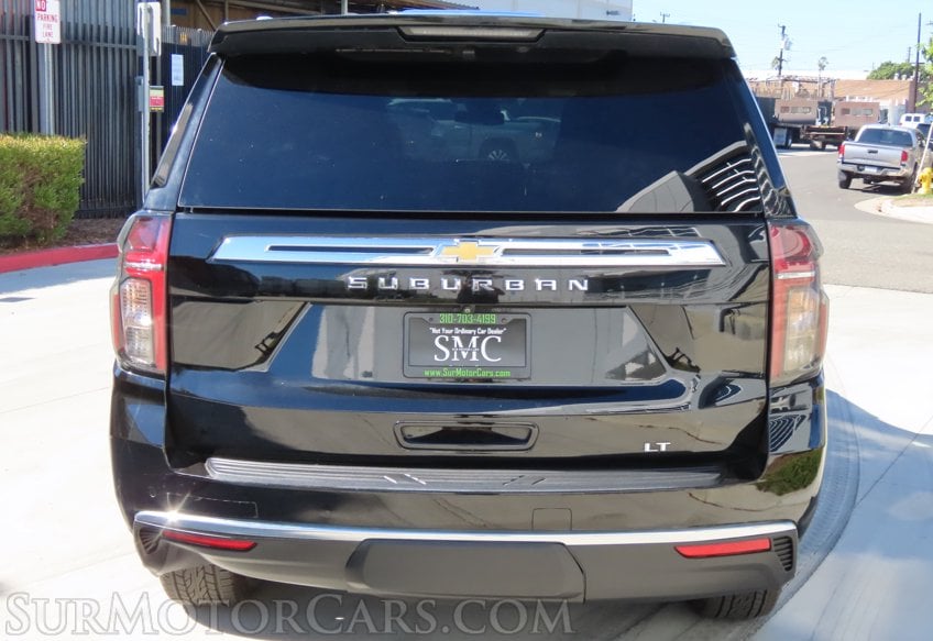 2024 Chevrolet Suburban LT - Image 11