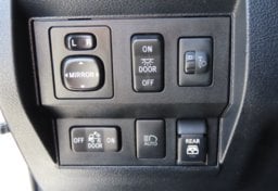 2020 Toyota Tundra SR5 - Image 44