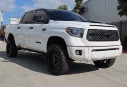 2020 Toyota Tundra SR5 - Image 4