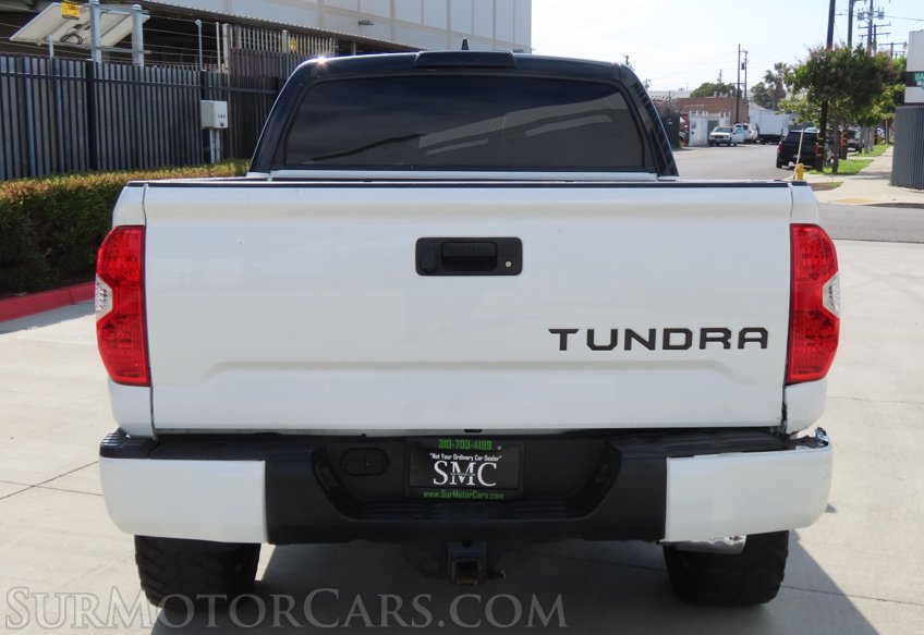 2020 Toyota Tundra SR5 - Image 12