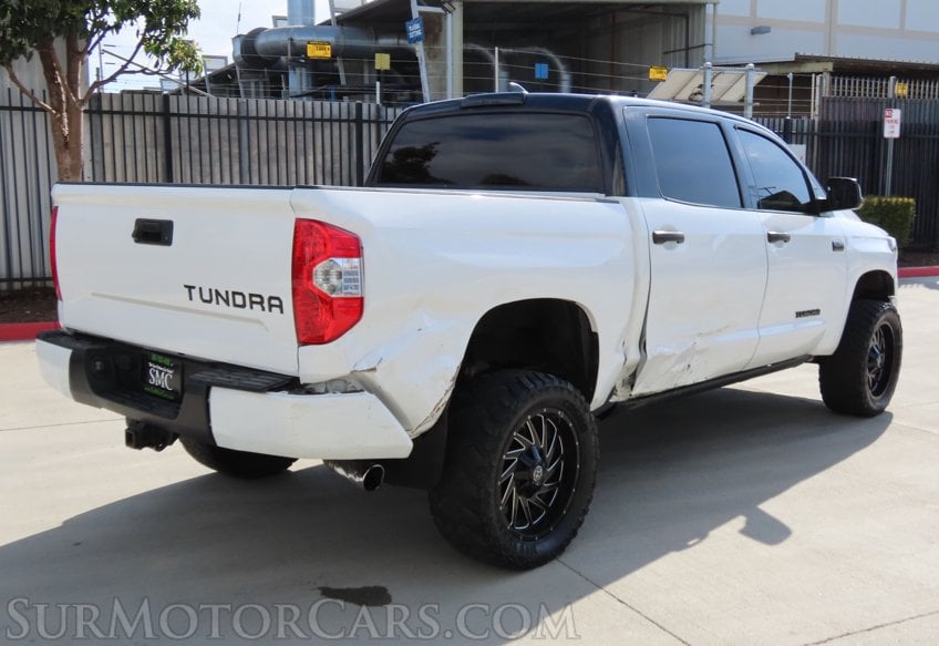 2020 Toyota Tundra SR5 - Image 6