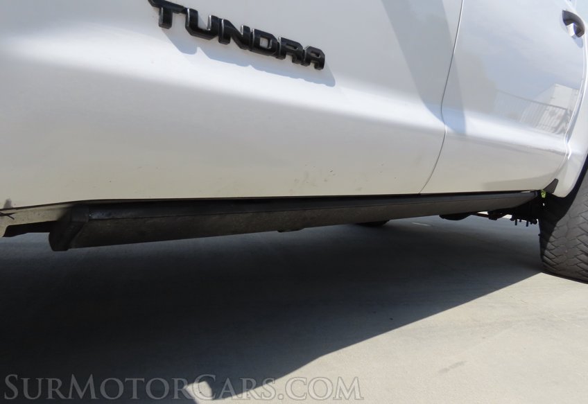 2020 Toyota Tundra SR5 - Image 22