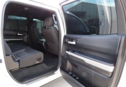 2020 Toyota Tundra SR5 - Image 31