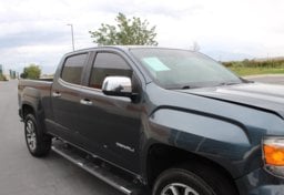 2019 GMC Canyon 4x4 Denali - Image 13