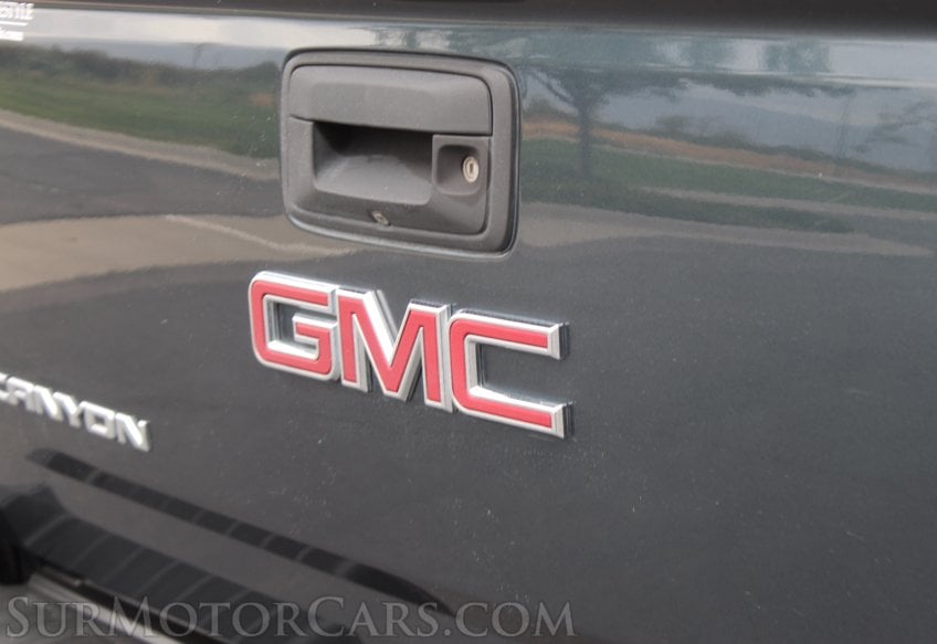 2019 GMC Canyon 4x4 Denali - Image 28
