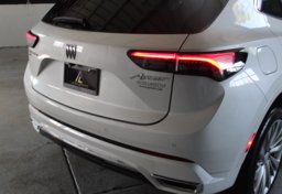 2025 Buick Envision AWD Avenir - Image 35