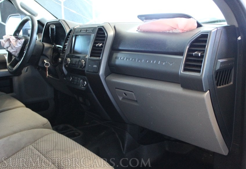 2019 Ford F-250 Super Duty 4x4 - Image 50