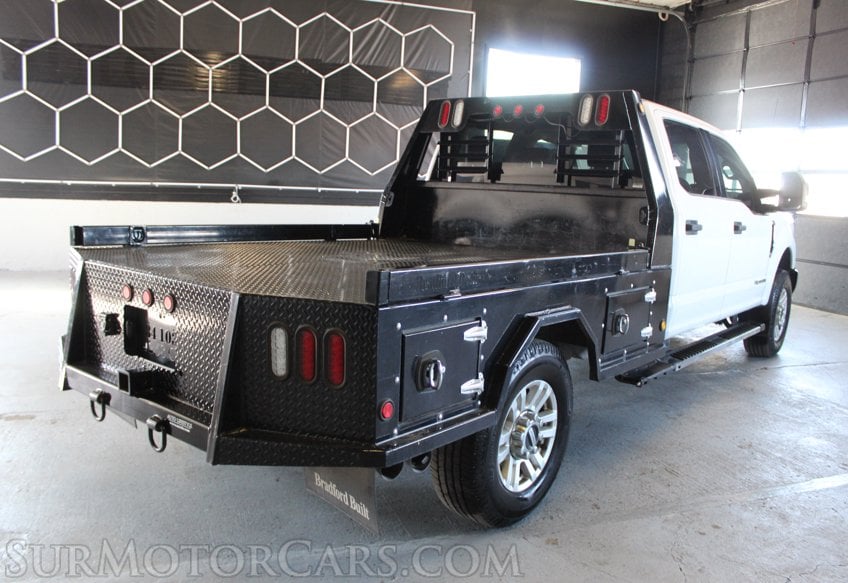 2019 Ford F-250 Super Duty 4x4 - Image 5