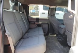 2019 Ford F-250 Super Duty 4x4 - Image 10