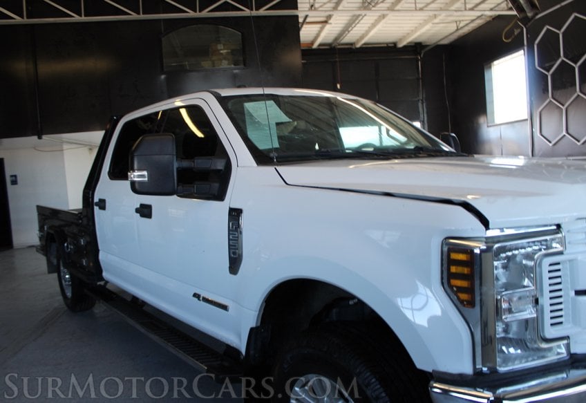 2019 Ford F-250 Super Duty 4x4 - Image 18