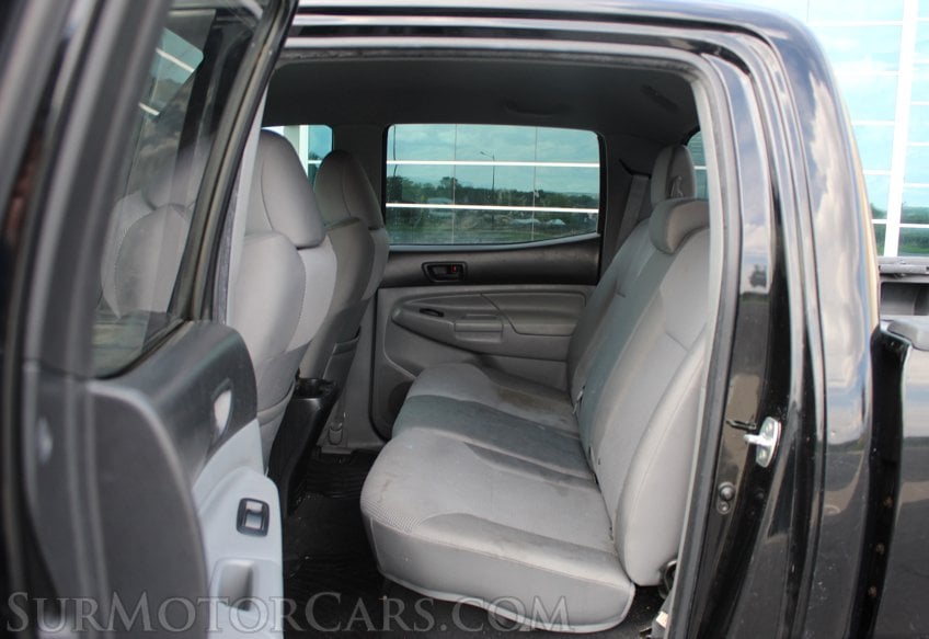 2012 Toyota Tacoma - Image 30