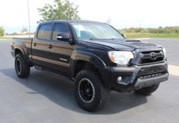 2012 Toyota Tacoma - Image 3