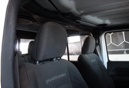 2023 Jeep Gladiator - Image 37