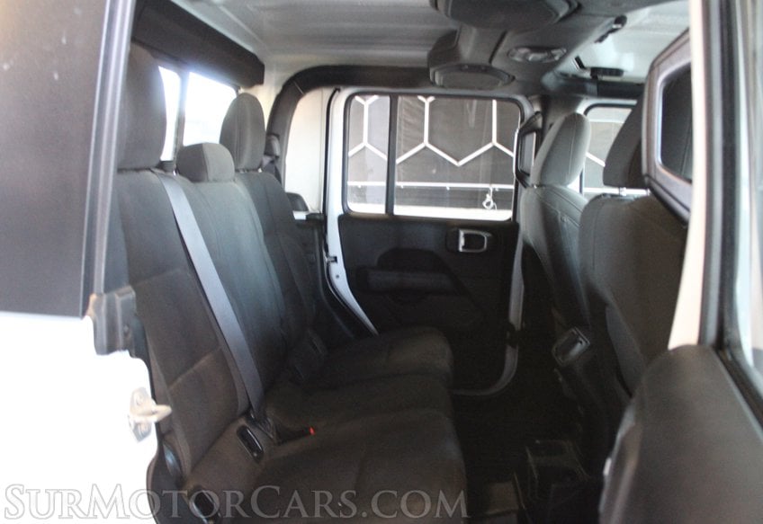 2023 Jeep Gladiator - Image 35