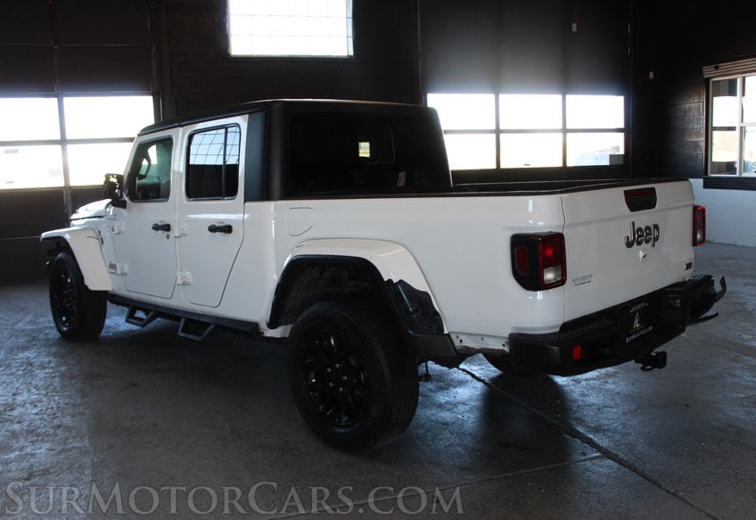 2023 Jeep Gladiator - Image 7