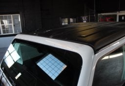 2023 Jeep Gladiator - Image 17