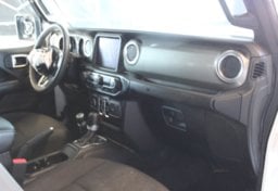 2023 Jeep Gladiator - Image 33