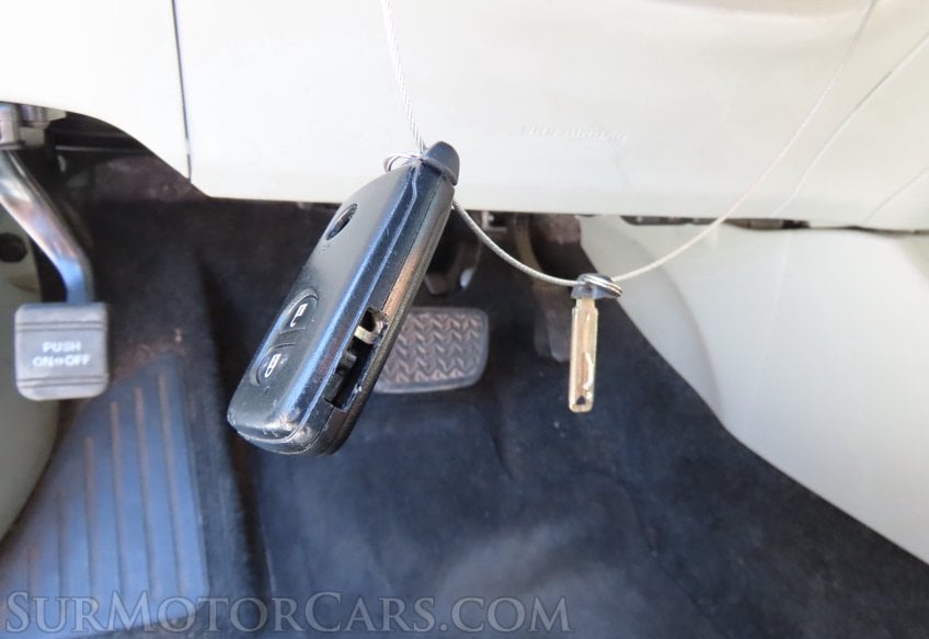 2014 Toyota Prius II - Image 42