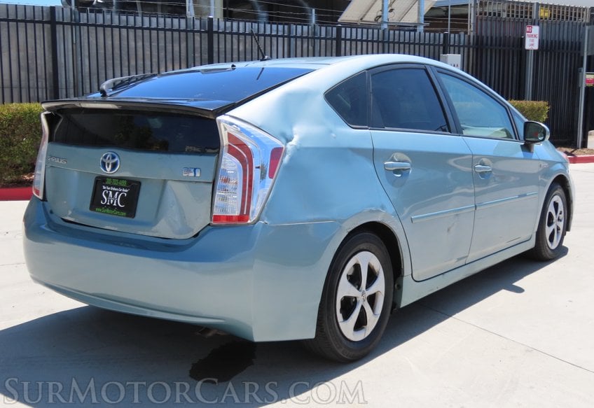 2014 Toyota Prius II - Image 5
