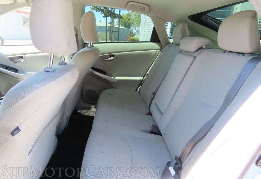 2014 Toyota Prius II - Image 28