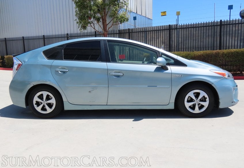 2014 Toyota Prius II - Image 7