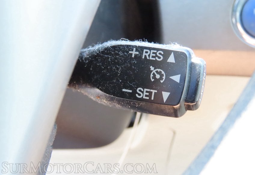 2014 Toyota Prius II - Image 36