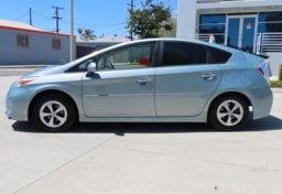 2014 Toyota Prius II - Image 15