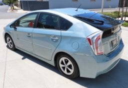 2014 Toyota Prius II - Image 13