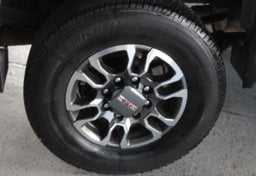 2025 GMC Sierra 3500HD 4x4 Pro - Image 36