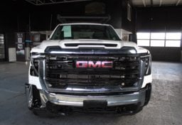 2025 GMC Sierra 3500HD 4x4 Pro - Image 12