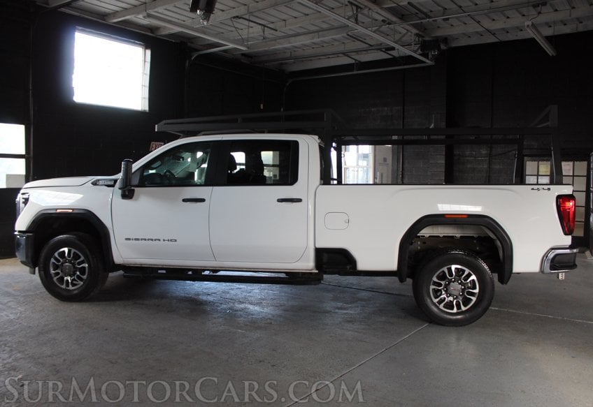 2025 GMC Sierra 3500HD 4x4 Pro - Image 9