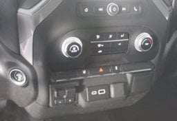 2025 GMC Sierra 3500HD 4x4 Pro - Image 62
