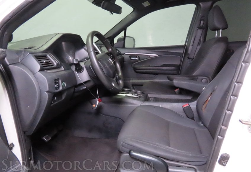2019 Honda Passport Sport - Image 24