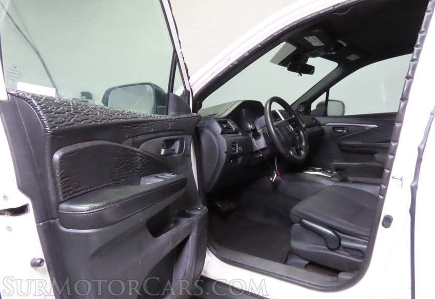 2019 Honda Passport Sport - Image 20