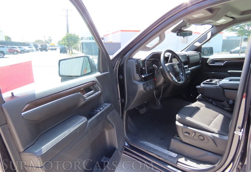 2023 Chevrolet Silverado 1500 LT - Image 21
