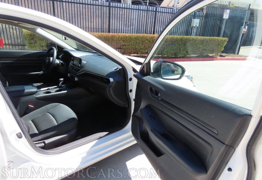 2024 Nissan Altima S - Image 47