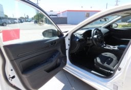 2024 Nissan Altima S - Image 32