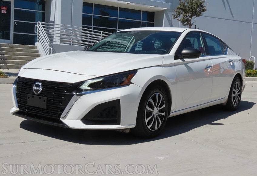 2024 Nissan Altima S - Image 3