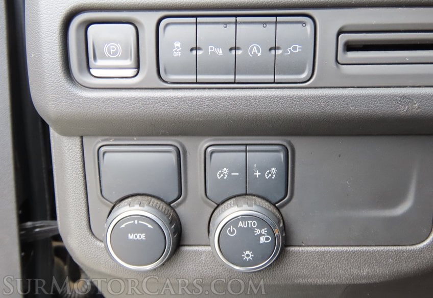 2021 Chevrolet Suburban RST - Image 44