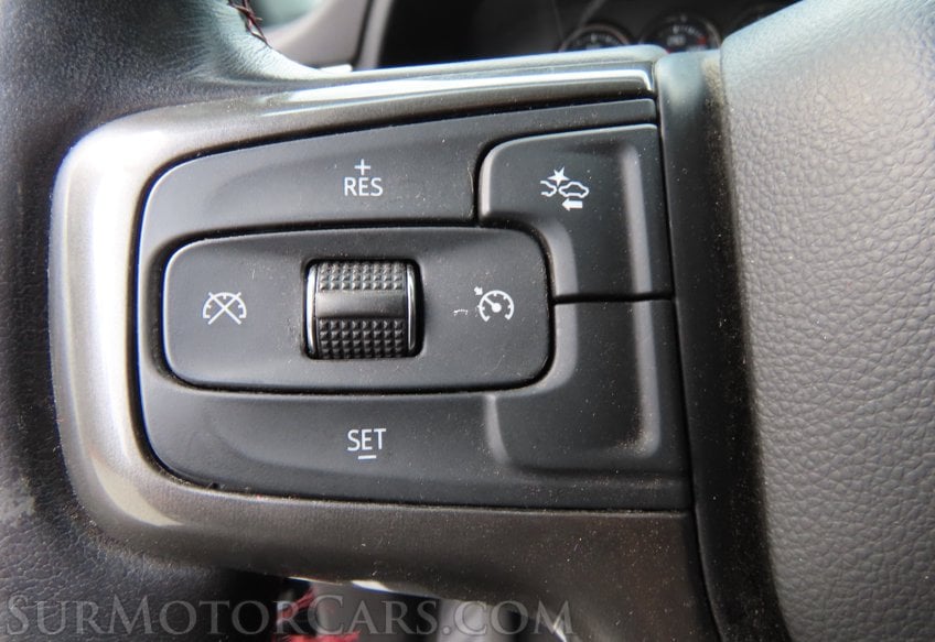 2021 Chevrolet Suburban RST - Image 35