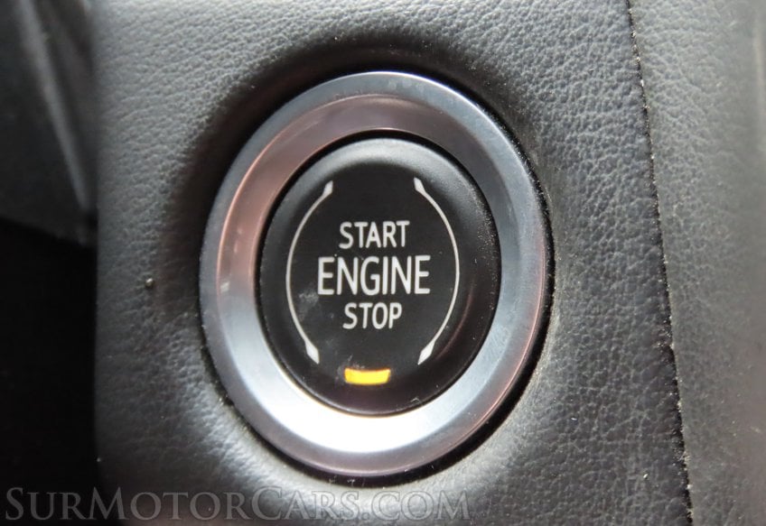 2021 Chevrolet Suburban RST - Image 39