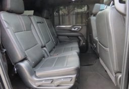 2021 Chevrolet Suburban RST - Image 30