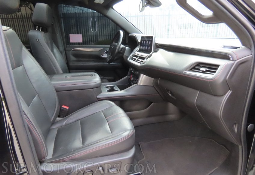 2021 Chevrolet Suburban RST - Image 28