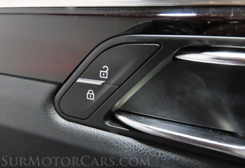 2019 Porsche Macan - Image 28